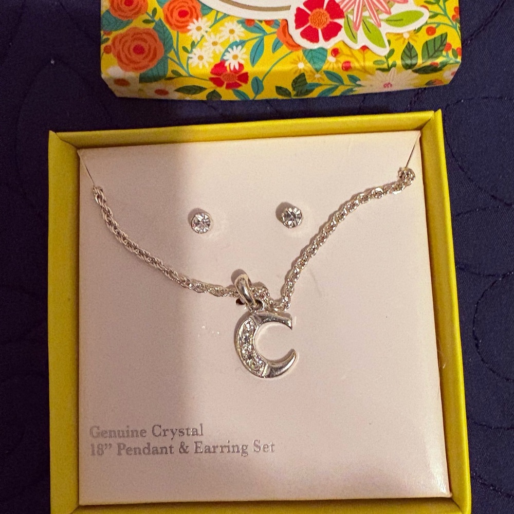 SOLD. SOLD. SOLD. Fashion Silver C Jewelry Set - Picture 2 of 3